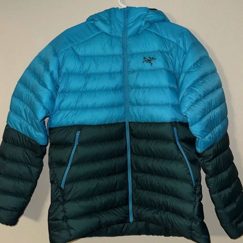 Arc’teryx Mens Cerium Hoody in two tone blue size large